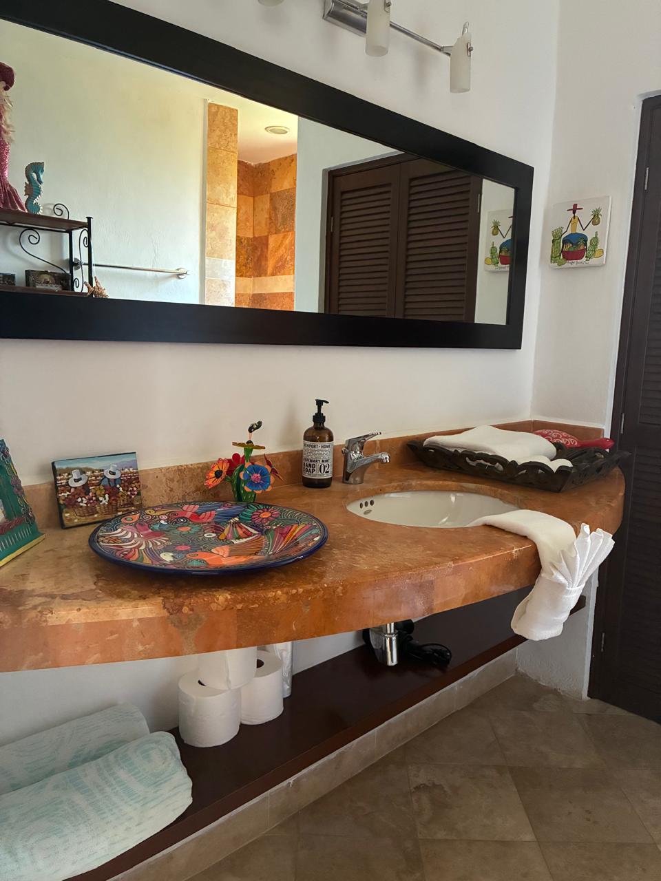 Vanidad doble con lavabo talavera