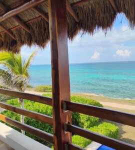 Terraza privada en Villa Esperanza Isla Mujeres - atardecer caribeño